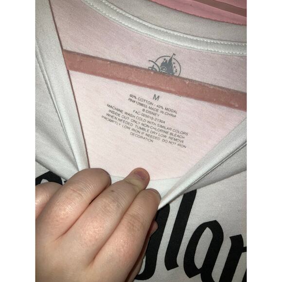 Disney Mickey Mouse Disneyland Sparkle Graphic T-Shirt Medium - Picture 3 of 4